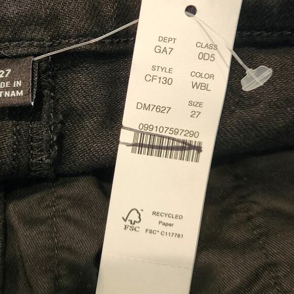 NWT J. Crew Belted Mid-Rise Wide-Leg Jean In Black 27 - Picture 6 of 7